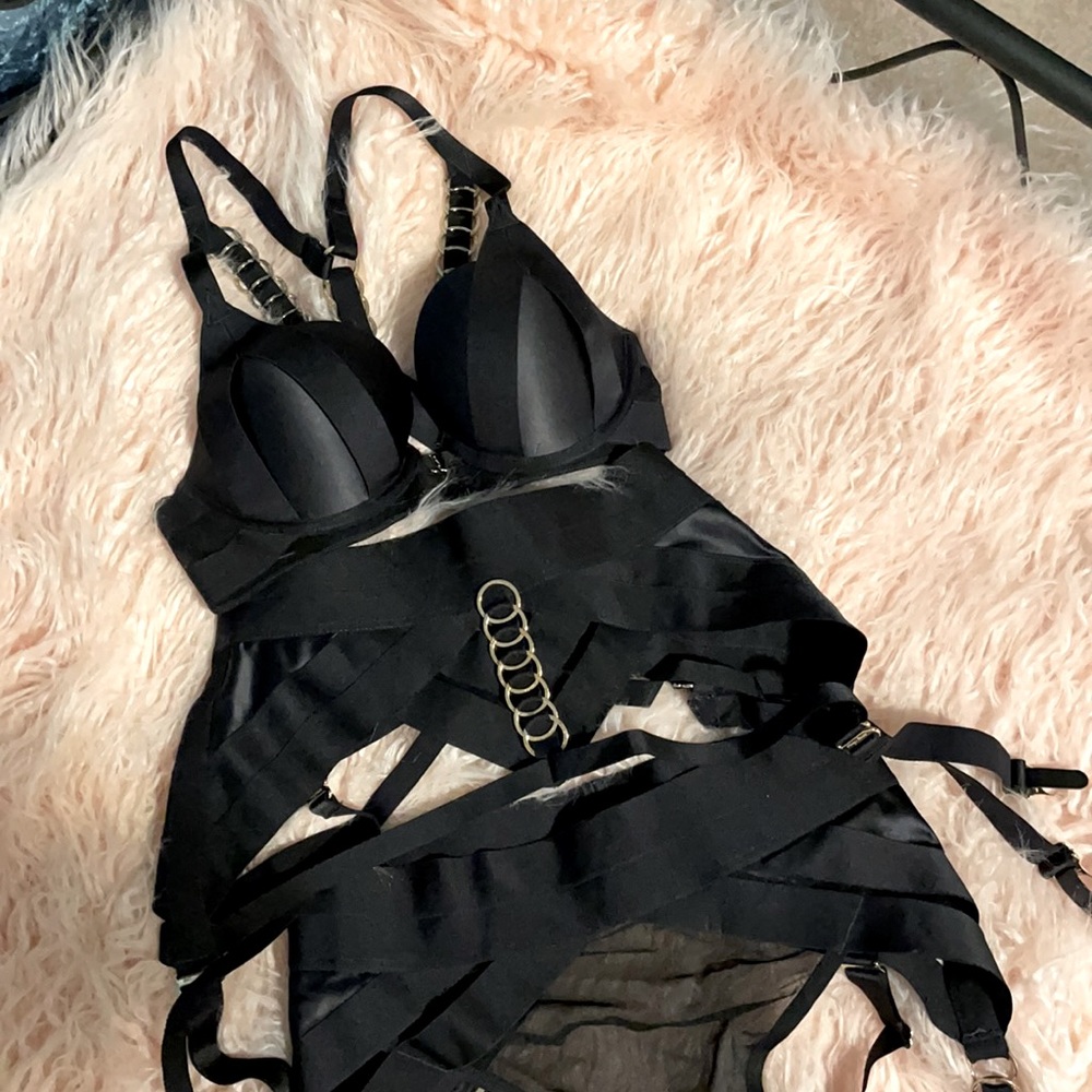 Honey Birdette Black Set Bra 32D Garter Small Panties Medium